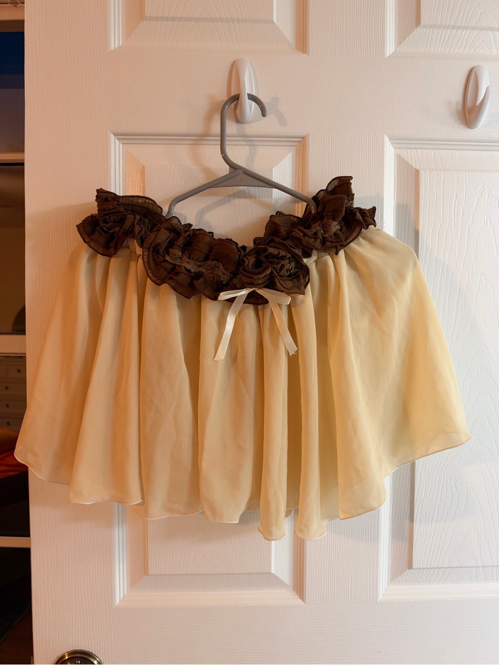 Chiffon Ruffle Top in Cream and Brown